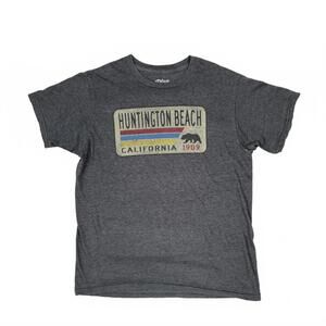 Charcoal Vintage-style Huntington Beach, California Graphic T-shirt - Size M